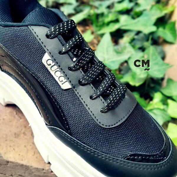 Zapatillas plataforma Gucgi 890