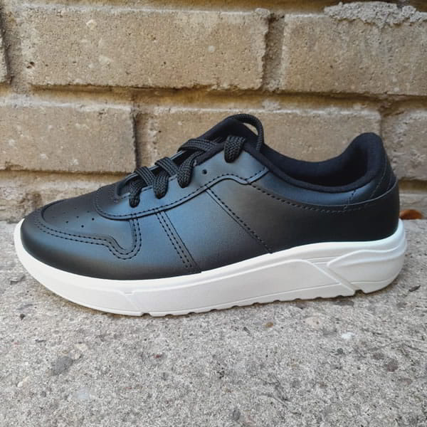 Zapatillas ecocuero Moleca 5764